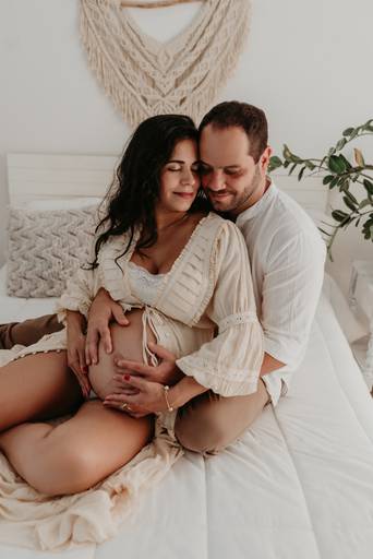 ensaio gestante em Petrópolis, fotos de gestante, gestação, grávidas, fotografia gestacional, estúdio em Petrópolis, fotos de gestante externas, fotos de gestante em estúdio, momentum photographia, referencia em fotos de gestante