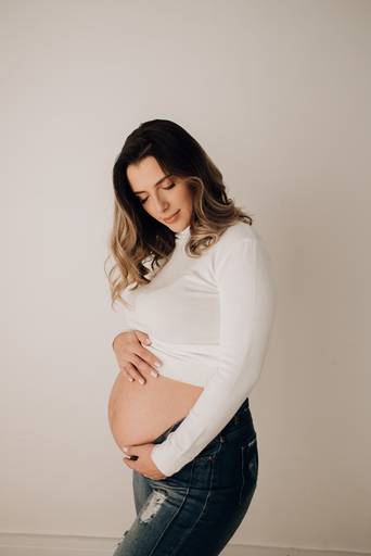 ensaio gestante em Petrópolis, fotos de gestante, gestação, grávidas, fotografia gestacional, estúdio em Petrópolis, fotos 