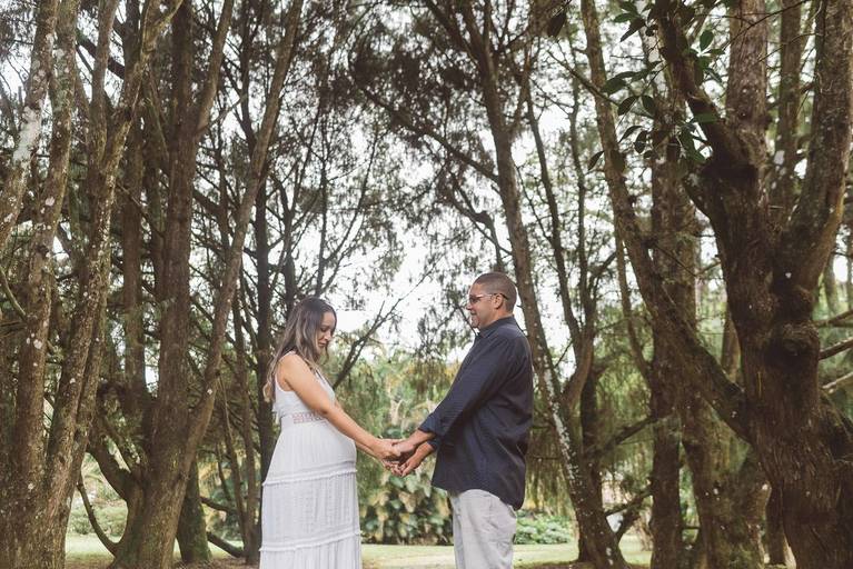 ensaio gestante em Petrópolis, fotos de gestante, gestação, grávidas, fotografia gestacional, estúdio em Petrópolis, fotos de gestante externas, fotos de gestante em estúdio, momentum photographia, referencia em fotos de gestante