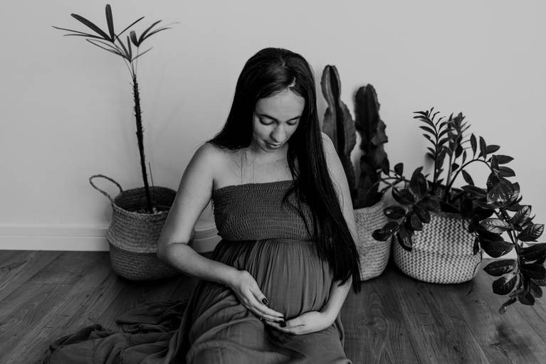 ensaio gestante em Petrópolis, fotos de gestante, gestação, grávidas, fotografia gestacional, estúdio em Petrópolis, fotos de gestante externas, fotos de gestante em estúdio, momentum photographia, referencia em fotos de gestante