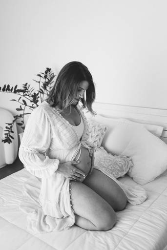 ensaio gestante em Petrópolis, fotos de gestante, gestação, grávidas, fotografia gestacional, estúdio em Petrópolis, fotos 