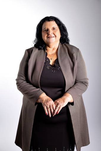 Ensaio fotográfico retratocorporativo estudio  sessao perfilprofissional posicionamentodeimagem videomarketing fotografia São Carlos SP Juliana Torres producaoaudiovisual fotografa videomaker marketingdigital producaodeconteudo fotodeperfil branding