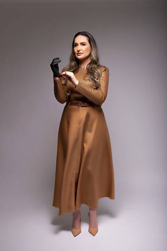 Ensaio fotográfico retratocorporativo estudio  sessao perfilprofissional posicionamentodeimagem videomarketing fotografia São Carlos SP Juliana Torres producaoaudiovisual fotografa videomaker marketingdigital producaodeconteudo fotodeperfil branding