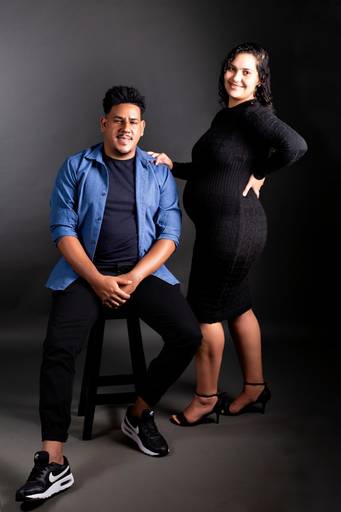 Ensaio fotográfico gestante estudio  grávida gravidez gestacao book fotografia São Carlos SP Juliana Torres Figurinos fotografa newborn recem nascido bebê poses newborn maternidade sessão  fotos de gravida