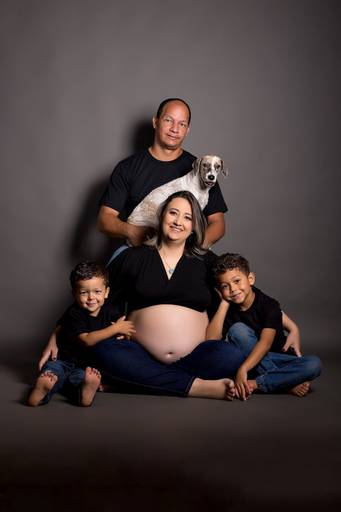 Ensaio fotográfico gestante estudio  grávida gravidez gestacao book fotografia São Carlos SP Juliana Torres Figurinos fotografa newborn recem nascido bebê poses newborn maternidade sessão  fotos de gravida