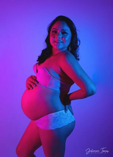 Ensaio fotográfico gestante estudio  grávida gravidez gestacao book fotografia São Carlos SP Juliana Torres Figurinos fotografa newborn recem nascido bebê poses newborn maternidade sessão  fotos de gravida