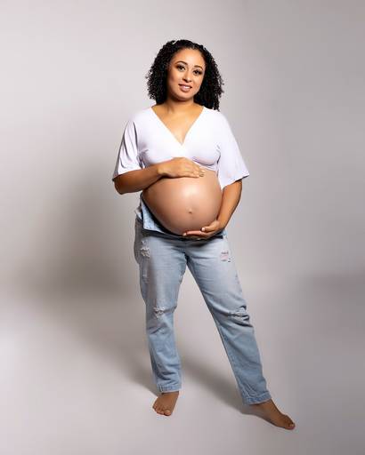 Ensaio fotográfico gestante estudio  grávida gravidez gestacao book fotografia São Carlos SP Juliana Torres Figurinos fotografa newborn recem nascido bebê poses newborn maternidade sessão  fotos de gravida