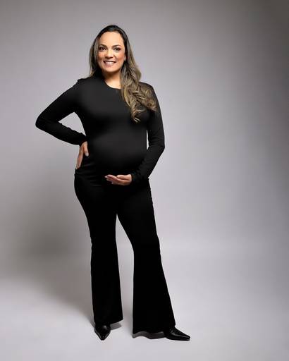 Ensaio fotográfico gestante estudio  grávida gravidez gestacao book fotografia São Carlos SP Juliana Torres Figurinos fotografa newborn recem nascido bebê poses newborn maternidade sessão  fotos de gravida