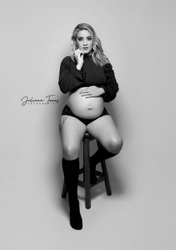 Ensaio fotográfico gestante estudio  grávida gravidez gestacao book fotografia São Carlos SP Juliana Torres Figurinos fotografa newborn recem nascido bebê poses newborn maternidade sessão  fotos de gravida