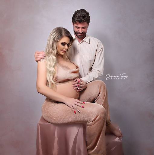 Ensaio fotográfico gestante estudio  grávida gravidez gestacao book fotografia São Carlos SP Juliana Torres Figurinos fotografa newborn recem nascido bebê poses newborn maternidade sessão  fotos de gravida