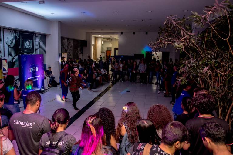 Cobertura do evento interdisciplinarer IDEAR, realizado durante dois dias na universidade São Judas - Campo Unimonte
