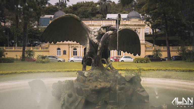 Palácio Amarelo/ Praça da águia/Petrópolis Rj.