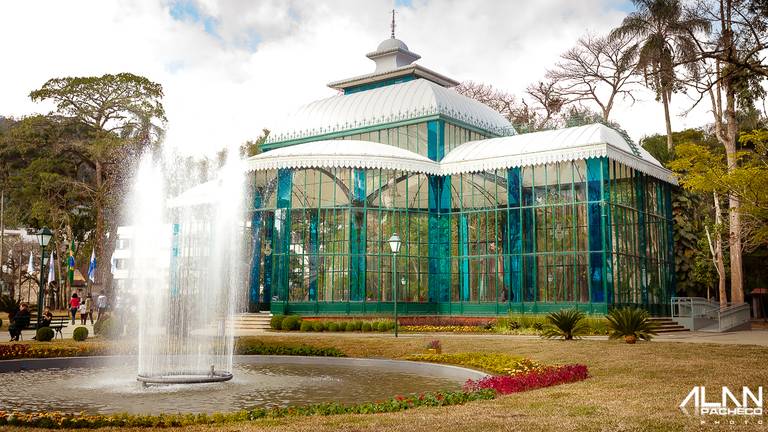 Palácio de Cristal Reformado/ Petrópolis RJ.