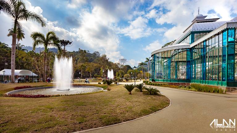 Palácio de Cristal Reformado/ Petrópolis RJ.