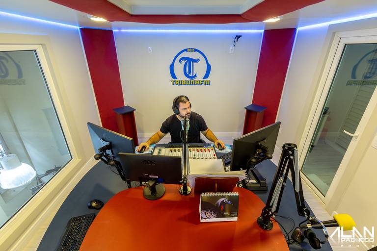 Locutor : Alan Pacheco