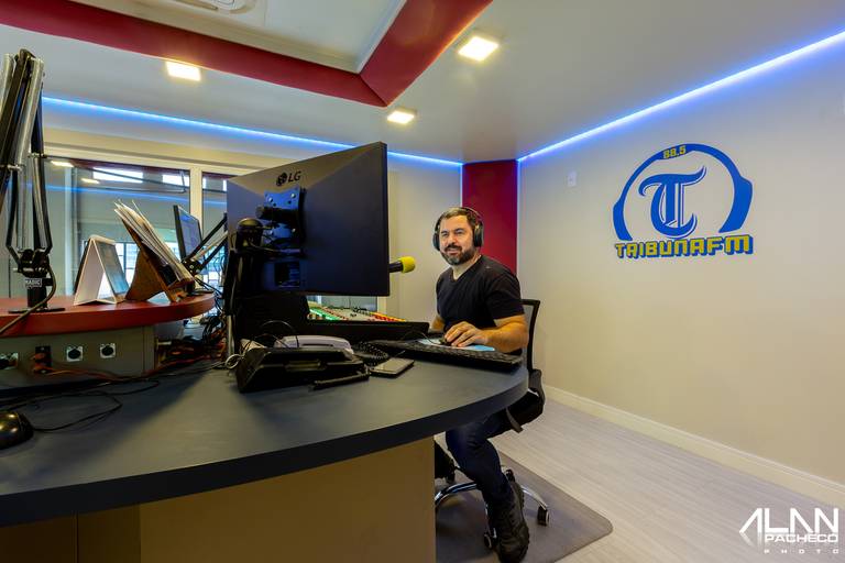 Locutor : Alan Pacheco