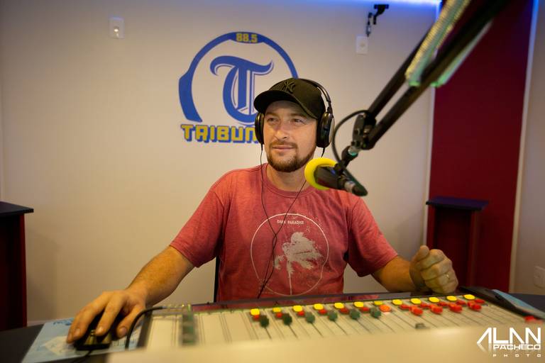 Locutor: Leandro Augusto