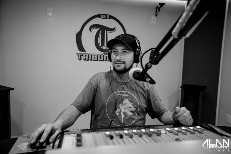 Locutor: Leandro Augusto