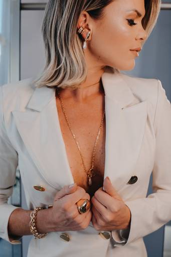 Ensaio feminino; Fotografia feminina; Celina Munhoz; Novo Hamburgo; Fotografia Lifestyle; Camarim Madri; Adriana Krieger; Manu Garcia; Retrato Corporativo; Fotografia Profissional; Fotografia de Produto;