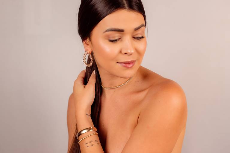 Ensaio feminino; Fotografia feminina; Celina Munhoz; Novo Hamburgo; Fotografia Lifestyle; Camarim Madri; Adriana Krieger; Manu Garcia; Retrato Corporativo; Fotografia Profissional; Fotografia de Produto;