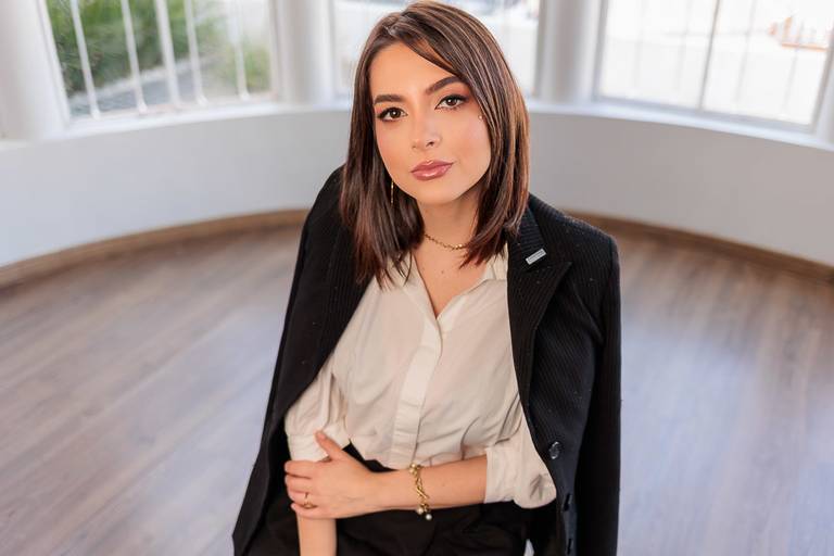 Retrato Corporativo; Fotografia Profissional; Fotografia Corporativa; Reposicionamento de marca; Branding; Imagem Pessoal; Fotografo em Porto Alegre; Fotografo em São Leopoldo;