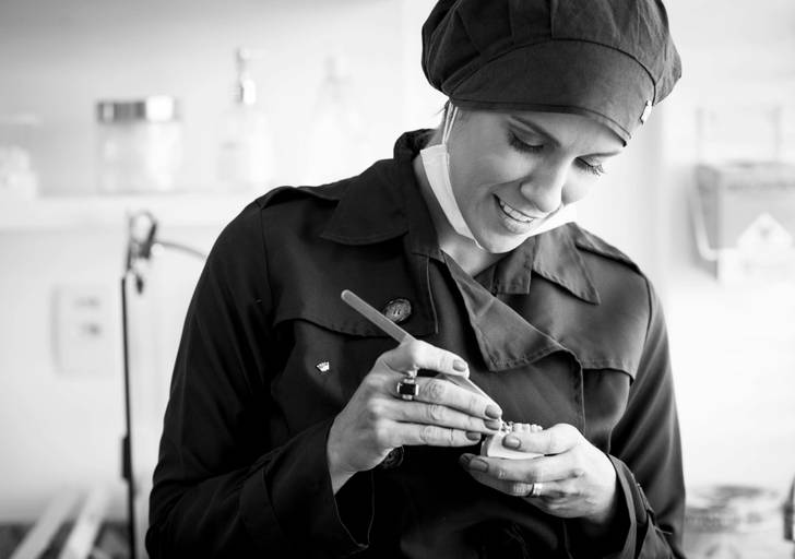 Dra Thais - Odontologia
