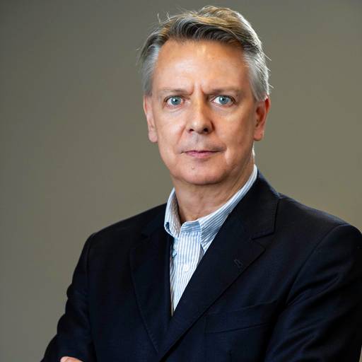 Dr Luis, Executivo da Fator Seguros
