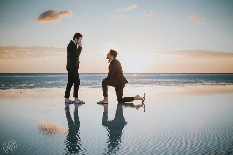 Uyuni Salt flats photoshoot Bolivia, mirror reflection 