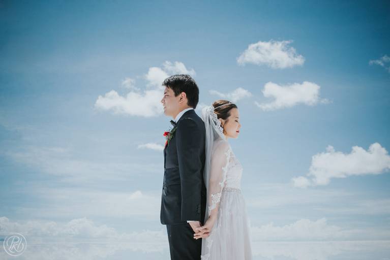 Uyuni Salt flats photoshoot Bolivia