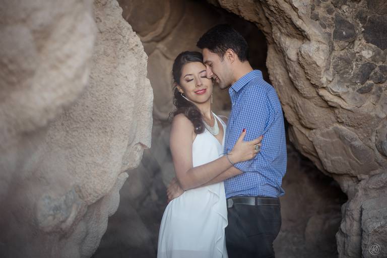 Uyuni Salt flats photoshoot Bolivia fotografo de bodas la paz bolivia wedding photographer salar de uyuni 