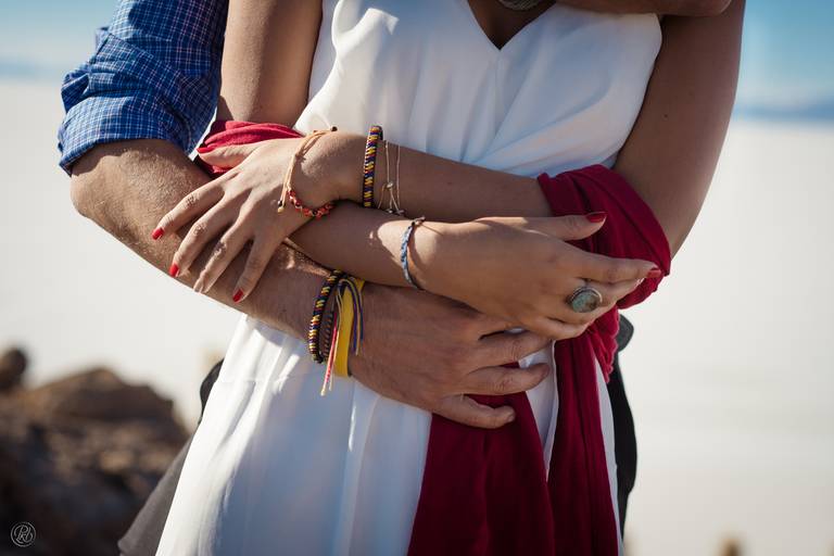 Uyuni Salt flats photoshoot Bolivia fotografo de bodas la paz bolivia wedding photographer salar de uyuni 