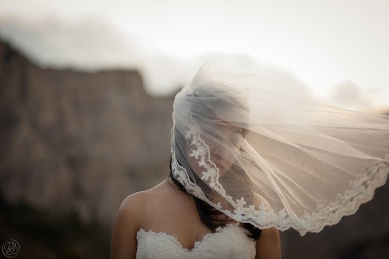 Sesion Postboda Bolivia Trash the dress fotografo de bodas la paz bolivia 