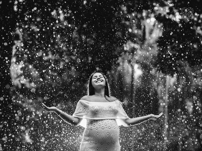 Ensaio fotografico gestante fotos externas pela fotografa premiada nayara andrade de santos litoral de sao paulo fotos com arte criatividade e naturais com amor e emoçao foto para gravidas pae e mae inspiracao ensaio gestante