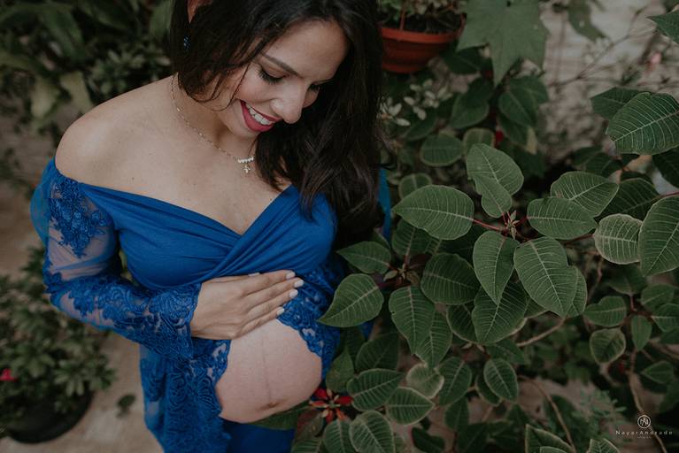 Ensaio fotografico gestante fotos externas pela fotografa premiada nayara andrade de santos litoral de sao paulo fotos com arte criatividade e naturais com amor e emoçao foto para gravidas pae e mae inspiracao ensaio gestante