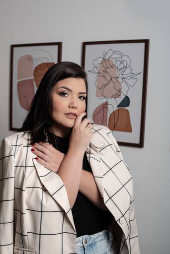 Fotografia para empresarios e empreendedores foto retratos profissionais para posicionamento de marca feitos pela fotografa e artista nayara andrade premiada internacionalmente posicionamento de imagem e branding em santos atraves da fotografia