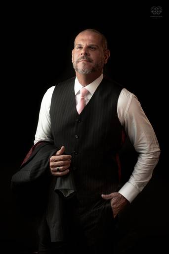 fotografia para empresa e empresario homem de sucesso fotos com personalidade e retratos que mostram autoridade fotografa nayara andrade premiada internacionalmente