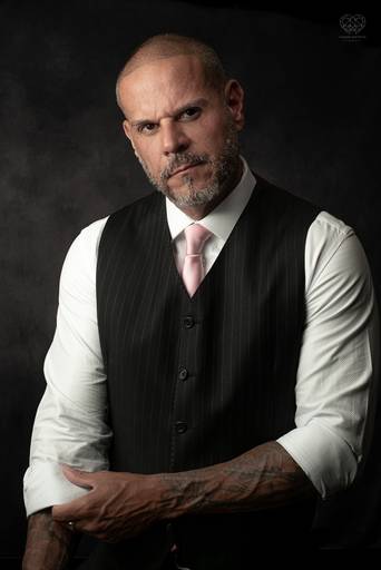 fotografia para empresa e empresario homem de sucesso fotos com personalidade e retratos que mostram autoridade fotografa nayara andrade premiada internacionalmente