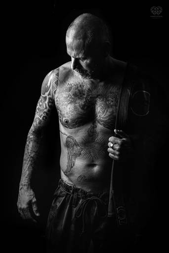 fotografia para empresa e empresario homem de sucesso fotos com personalidade e retratos que mostram autoridade fotografa nayara andrade premiada internacionalmente