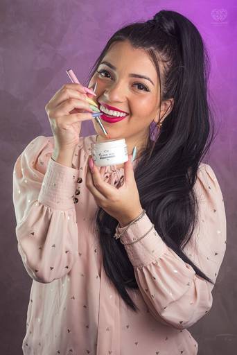 Fotos paras posicionamento de marca de empresa de manicure maluca divas nails para manicures  Fotos profissional feia pela fotografa premiada Nayara Andrade de santos litoral de sao paulo