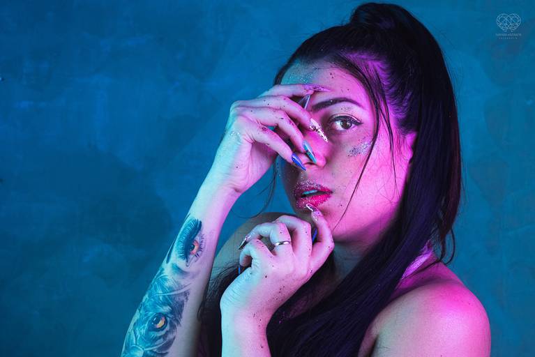 Fotos paras posicionamento de marca de empresa de salao de beleza cabelereiro e empreendedora feminina mulher Letycia Medeiros feitos pela fotografa premiada Nayara Andrade em Santos litoral de sao paulo fotos para empreendedores e posicionamento de marca