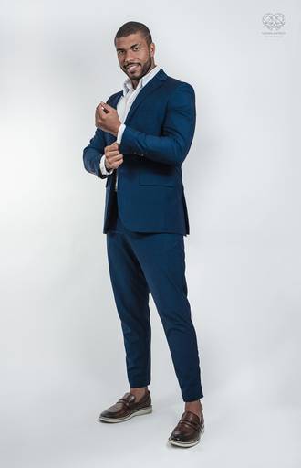 Fotografia para empresarios e empreendedores foto retratos profissionais para posicionamento de marca feitos pela fotografa e artista nayara andrade premiada internacionalmente posicionamento de imagem e branding em santos atraves da fotografia