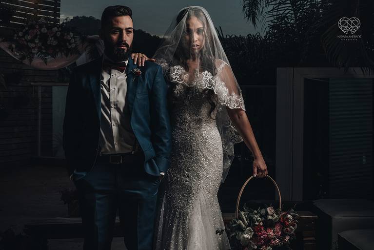 Fotografa mundialmente premiada com fotografias de casamento de impacto com arte emoçao foto de noivas e noivos diferenciado Nayara Andrade fotografia de Santos para Sao Paulo com pre wedding e destination wedding. Imagens incriveis de casamento