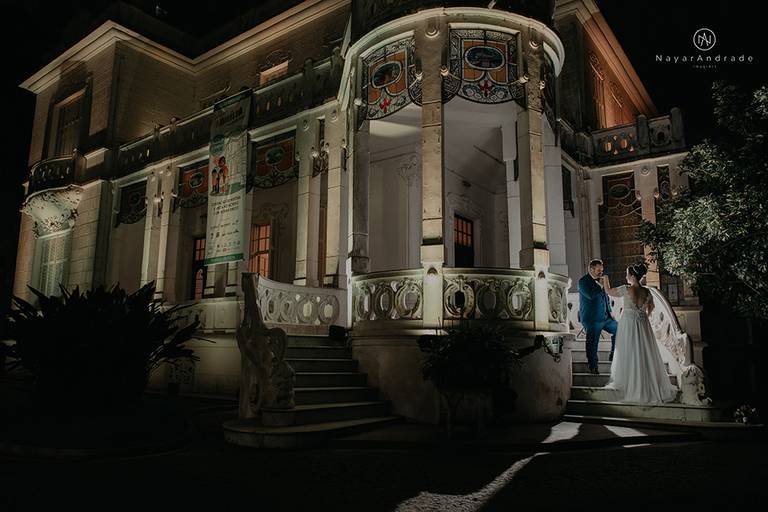 Portfolio Nayara Andrade fotografa do litoral de sao paulo com mais de 25 premios internacionais indicada ao oscar da fotografia em 2018 e premio top of mind brasil 2018 com fotos surpreendentes original e diferenciadas para cada casal