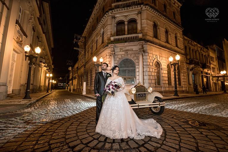 Fotografa mundialmente premiada com fotografias de casamento de impacto com arte emoçao foto de noivas e noivos diferenciado Nayara Andrade fotografia de Santos para Sao Paulo com pre wedding e destination wedding. Imagens incriveis de casamento