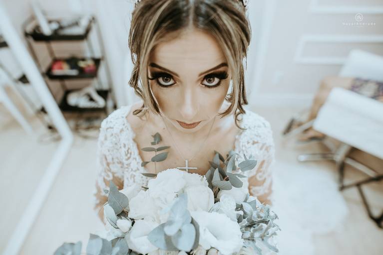 Fotografa de cassamentos premiada internacionalmente. Fotografa de sentimentos verdadeiros. FOtografia de casamento com arte. Portfolio de fotografa premiada.