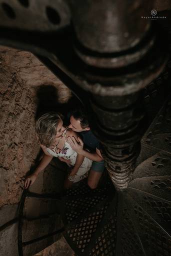 Fotografao Nayara Andrade do litoral de Sao Paulo em Santos com selo top of mind em qualidade premios internacionais fotografa mais premiada da regiao e mais bem conceituada entre os clientes e critica arte e sensibilidade em fotografias unicas