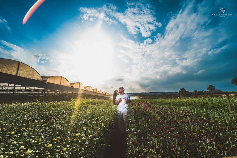 Fotografao Nayara Andrade do litoral de Sao Paulo em Santos com selo top of mind em qualidade premios internacionais fotografa mais premiada da regiao e mais bem conceituada entre os clientes e critica arte e sensibilidade em fotografias unicas
