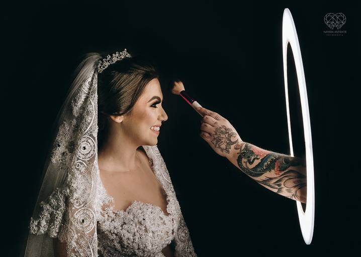 Fotografa mundialmente premiada com fotografias de casamento de impacto com arte emoçao foto de noivas e noivos diferenciado Nayara Andrade fotografia de Santos para Sao Paulo com pre wedding e destination wedding. Imagens incriveis de casamento