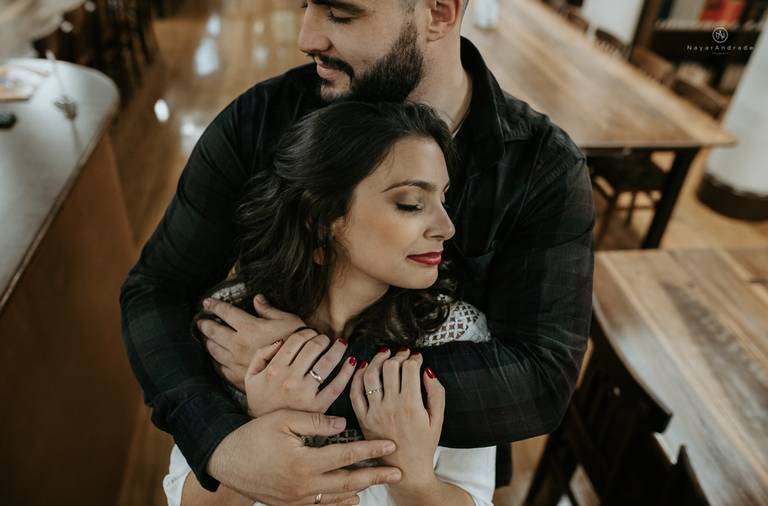 Fotografao Nayara Andrade do litoral de Sao Paulo em Santos com selo top of mind em qualidade premios internacionais fotografa mais premiada da regiao e mais bem conceituada entre os clientes e critica arte e sensibilidade em fotografias unicas