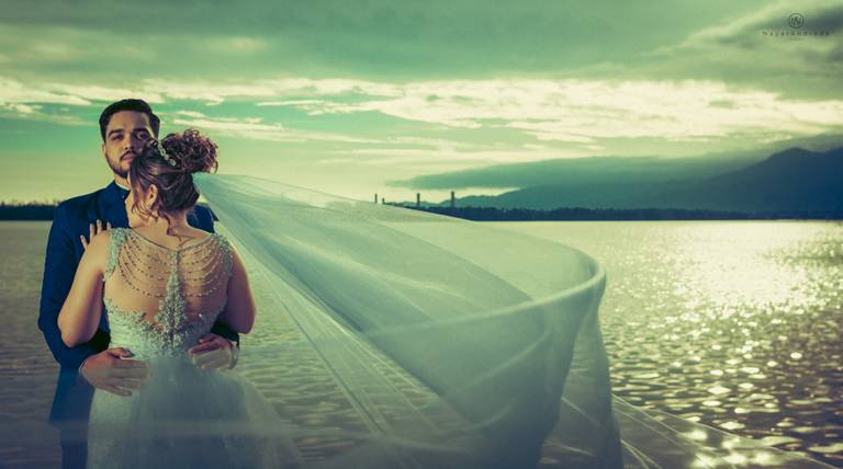 Fotografao Nayara Andrade do litoral de Sao Paulo em Santos com selo top of mind em qualidade premios internacionais fotografa mais premiada da regiao e mais bem conceituada entre os clientes e critica arte e sensibilidade em fotografias unicas